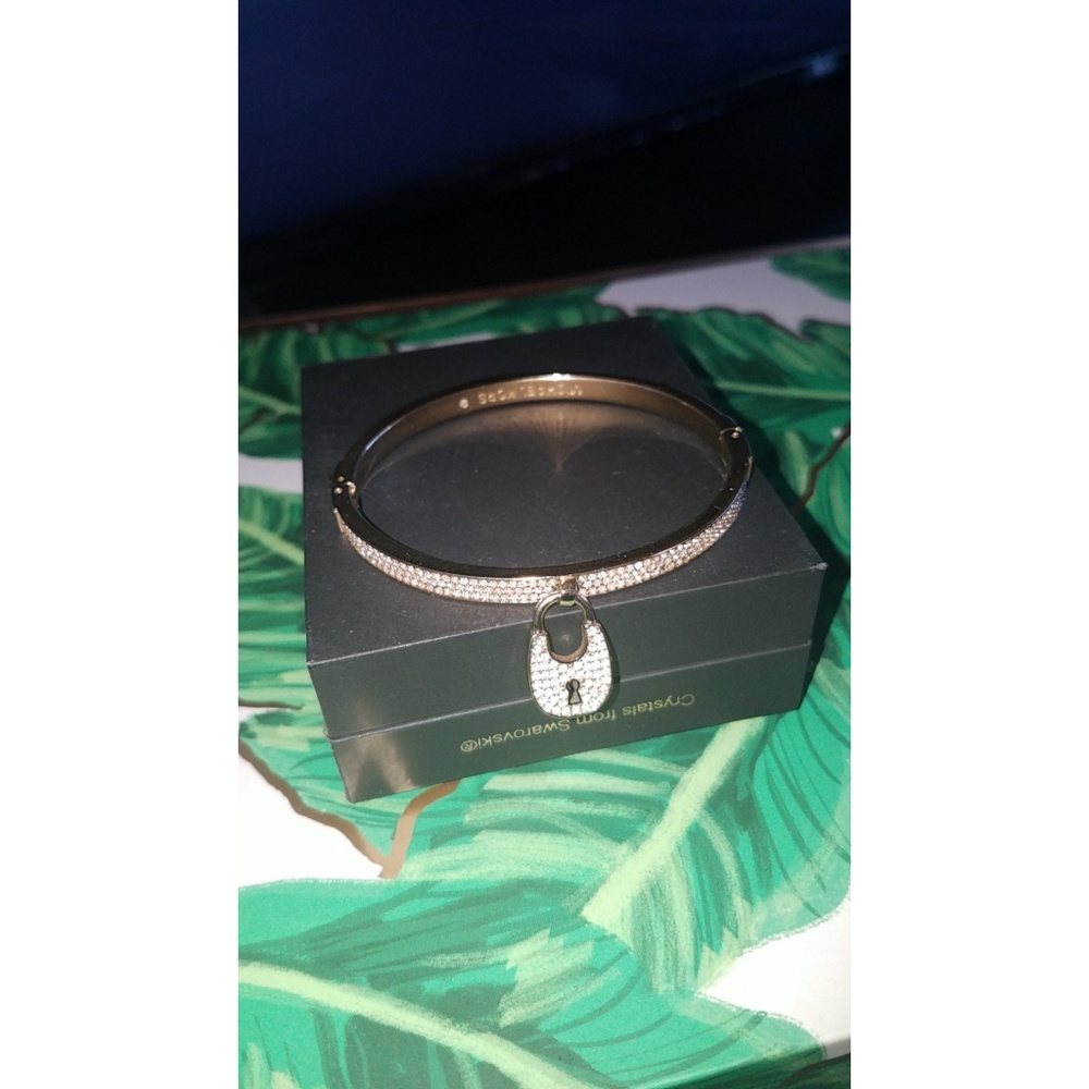 MICHAEL KORS Gold Pave Lock Bangle